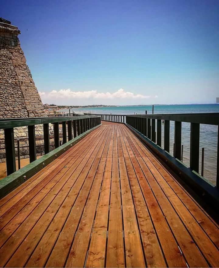A Pozzallo Vicino Al Mareヴィラ エクステリア 写真